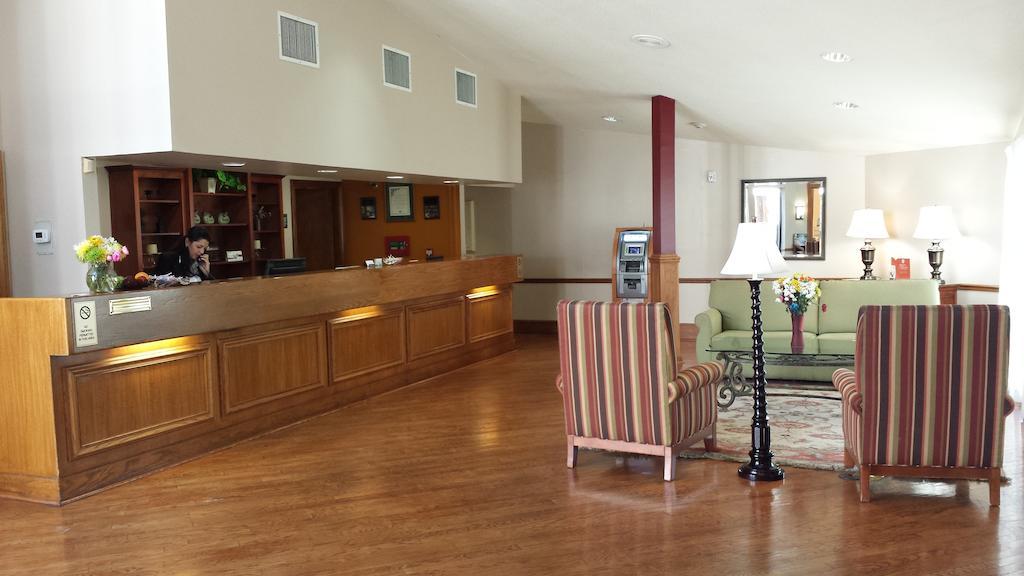 Ramada Huntsville Εξωτερικό φωτογραφία