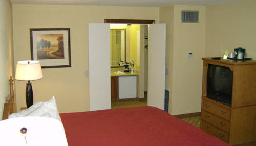 Ramada Huntsville Δωμάτιο φωτογραφία